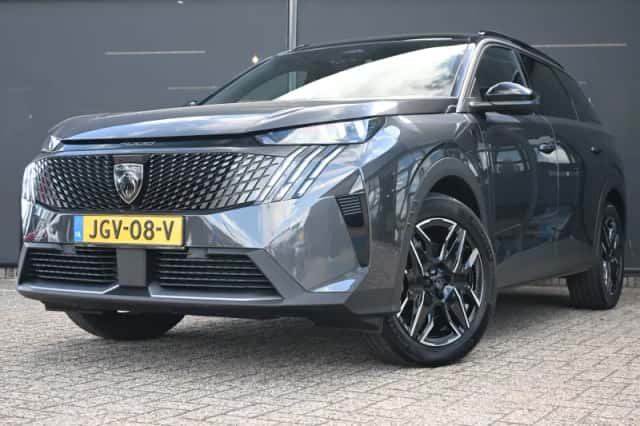 Peugeot 5008 (2025) thumbnail 1