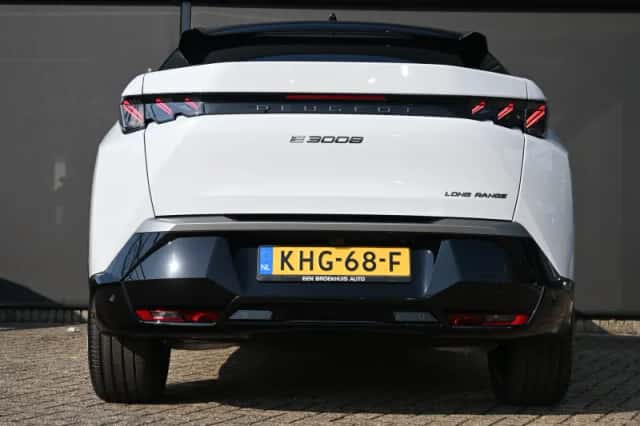 Peugeot e-3008 (2026) thumbnail 4