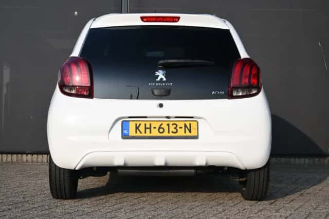 Peugeot 108 (2016) thumbnail 4
