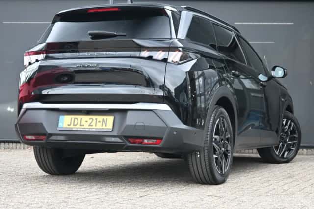 Peugeot 5008 (2025) thumbnail 2
