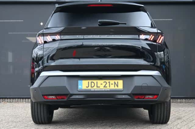 Peugeot 5008 (2025) thumbnail 5