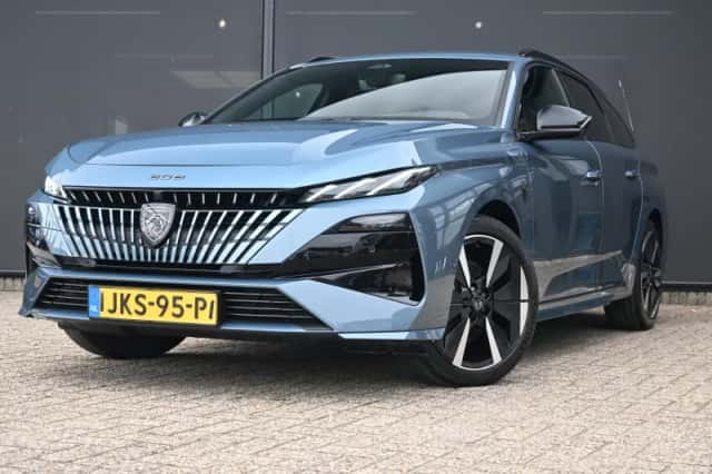 Peugeot e-308 (2025) thumbnail 1