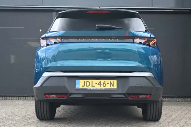 Peugeot 5008 (2025) thumbnail 5