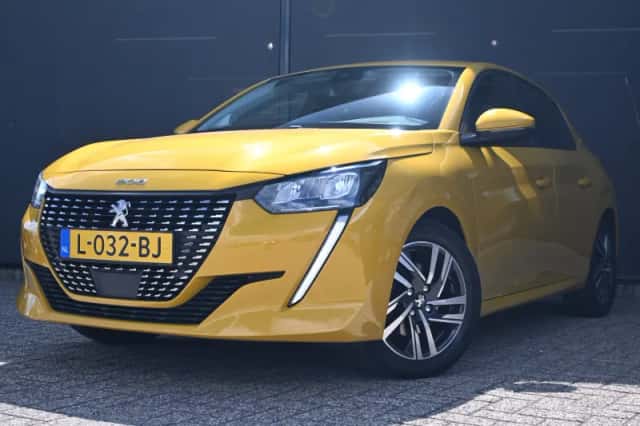 Peugeot 208 (2021) thumbnail 1