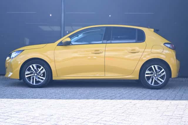 Peugeot 208 (2021) thumbnail 3