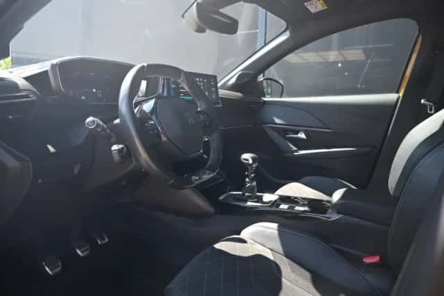 Peugeot 208 (2021) thumbnail 6