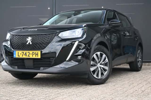 Peugeot 2008 (2021) thumbnail 1