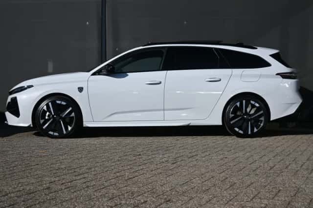 Peugeot 308 (2025) thumbnail 3