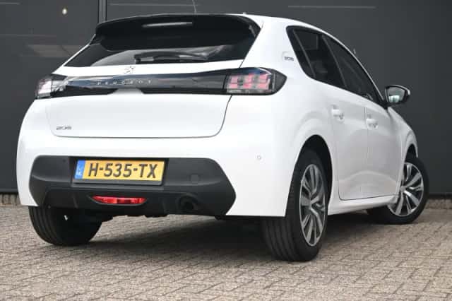 Peugeot 208 (2020) thumbnail 2