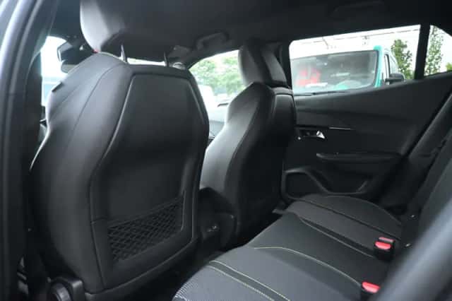 Peugeot 2008 (2026) thumbnail 5