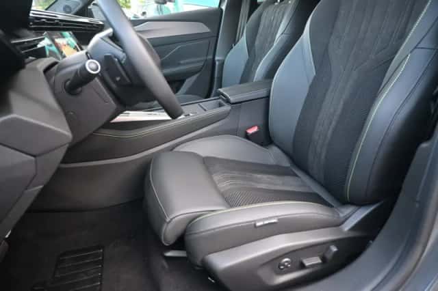 Peugeot e-308 (2026) thumbnail 6
