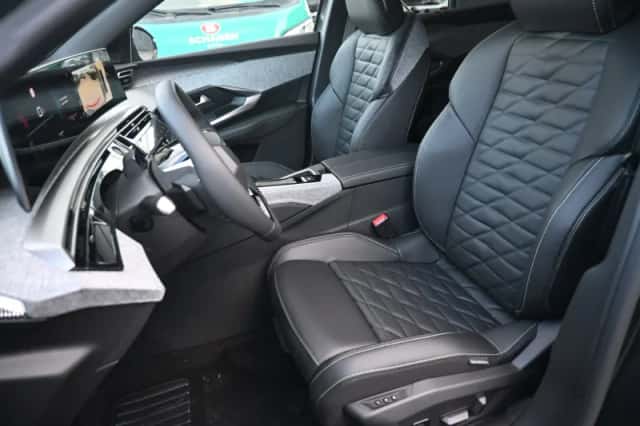 Peugeot 5008 (2026) thumbnail 6