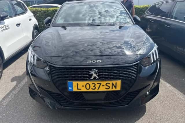 Peugeot e-208 (2021) thumbnail 2