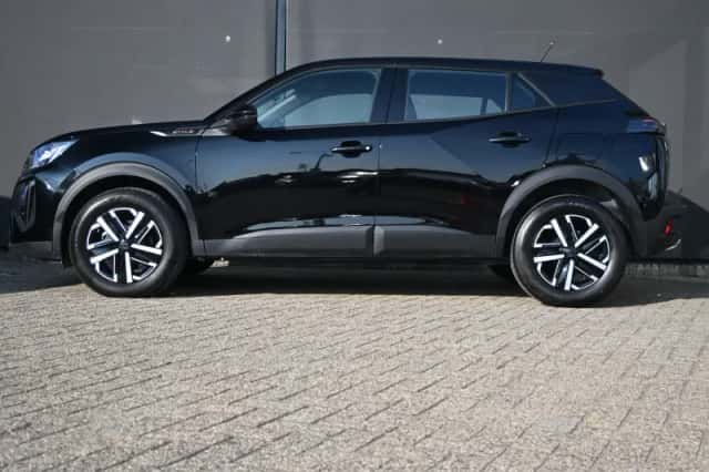 Peugeot 2008 (2025) thumbnail 3
