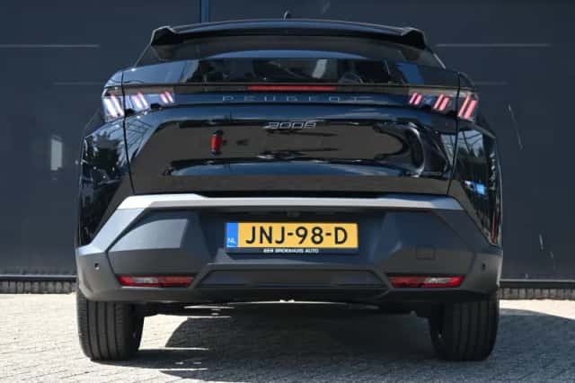 Peugeot 3008 (2025) thumbnail 5