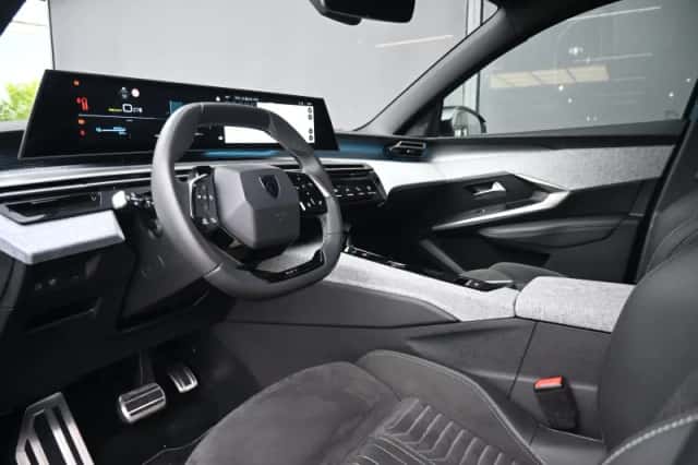 Peugeot E-5008 (2026) thumbnail 6