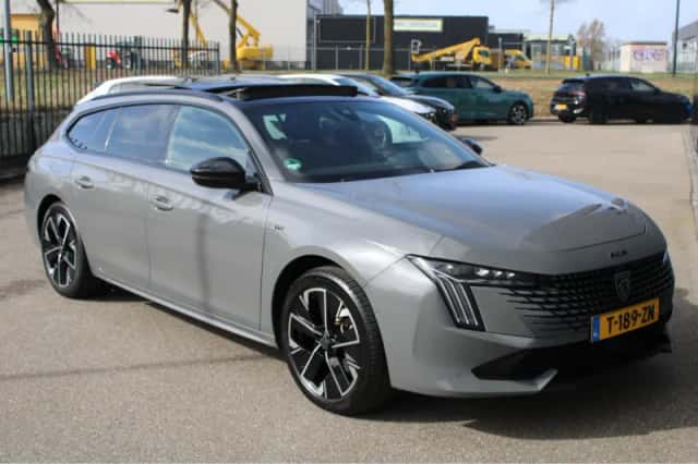 Peugeot 508 (2023) thumbnail 8
