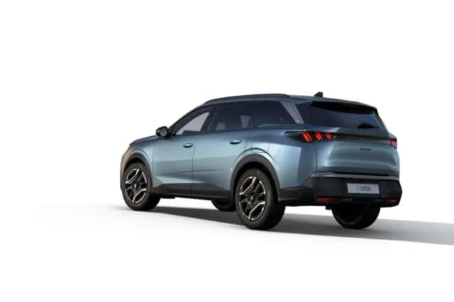 Peugeot 5008 (2025) thumbnail 6