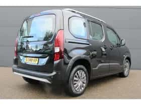 Peugeot Rifter (2019) thumbnail 2