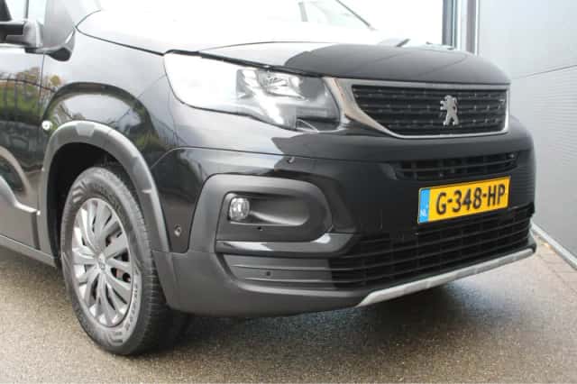 Peugeot Rifter (2019) thumbnail 9