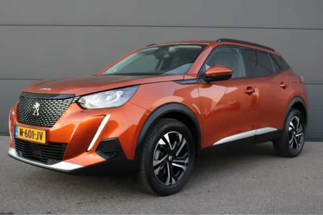 Peugeot 2008 (2021) thumbnail 1