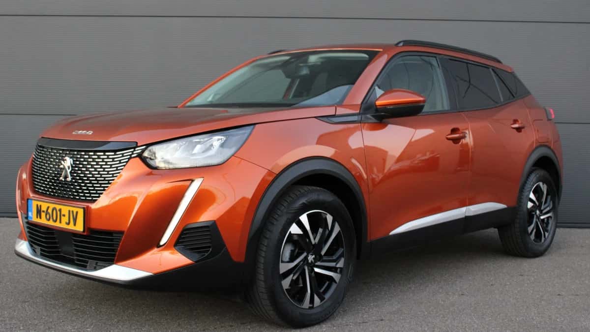 Peugeot 2008 (2021) — foto 1