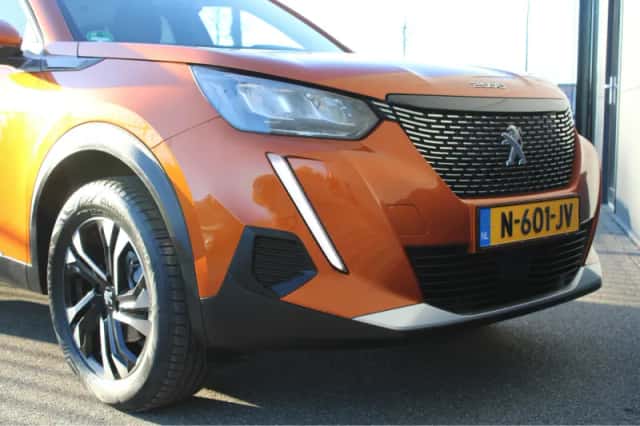 Peugeot 2008 (2021) thumbnail 7