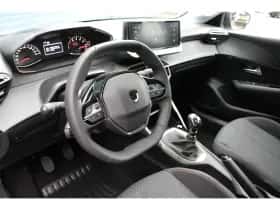 Peugeot 208 (2025) thumbnail 17