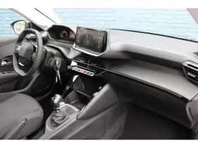 Peugeot 208 (2025) thumbnail 3