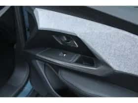 Peugeot 5008 (2024) thumbnail 6