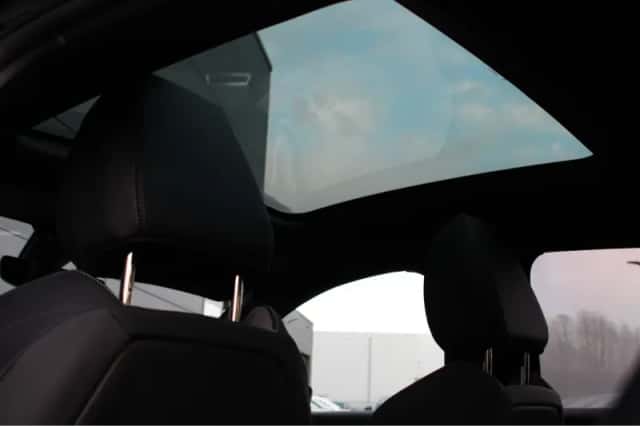 Peugeot 208 (2021) thumbnail 16