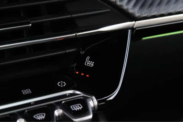 Peugeot 208 (2021) thumbnail 27