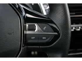 Peugeot 208 (2021) thumbnail 32