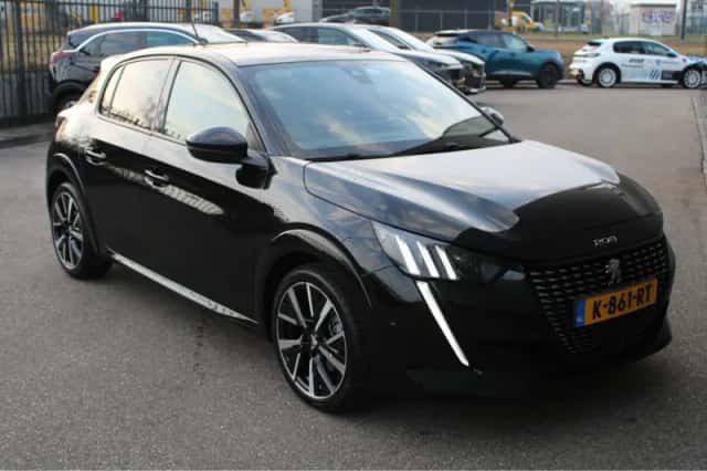 Peugeot 208 (2021) thumbnail 10