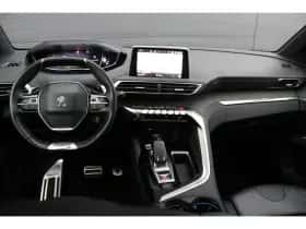 Peugeot 5008 (2021) thumbnail 17