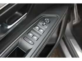 Peugeot 5008 (2021) thumbnail 19