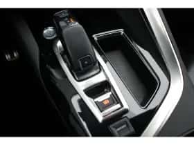 Peugeot 5008 (2021) thumbnail 23