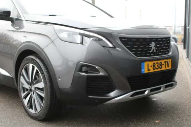 Peugeot 5008 (2021) thumbnail 8