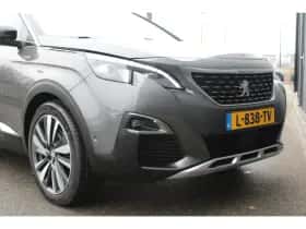 Peugeot 5008 (2021) thumbnail 8