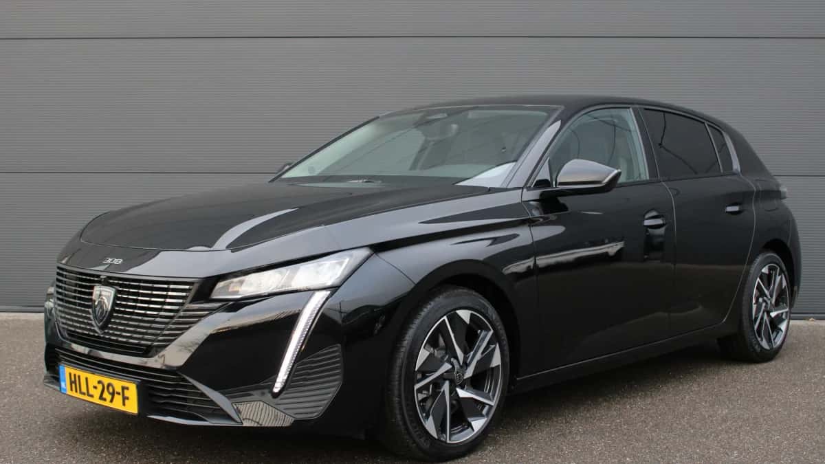Peugeot 308 (2025) — foto 1