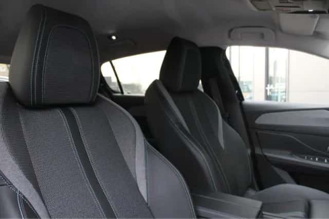 Peugeot 308 (2025) thumbnail 4