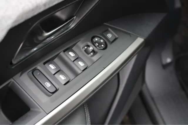 Peugeot 5008 (2025) thumbnail 14