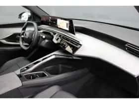 Peugeot 5008 (2025) thumbnail 3