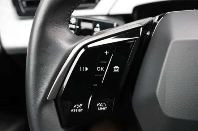 Peugeot 5008 (2025) thumbnail 25