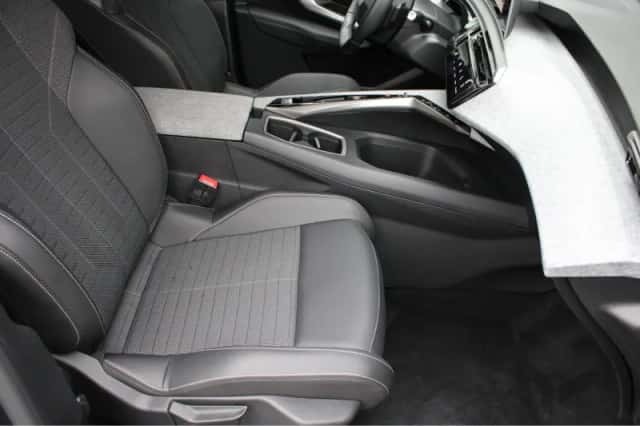 Peugeot 5008 (2025) thumbnail 5