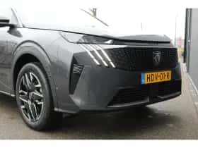 Peugeot 5008 (2025) thumbnail 6