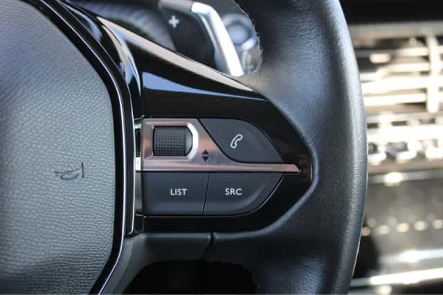 Peugeot 208 (2021) thumbnail 23