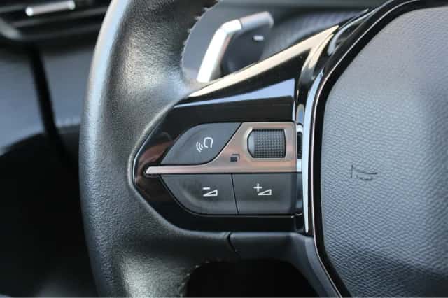 Peugeot 208 (2021) thumbnail 24