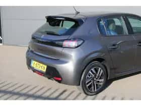 Peugeot 208 (2021) thumbnail 8