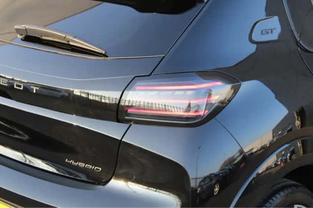 Peugeot 208 (2024) thumbnail 12